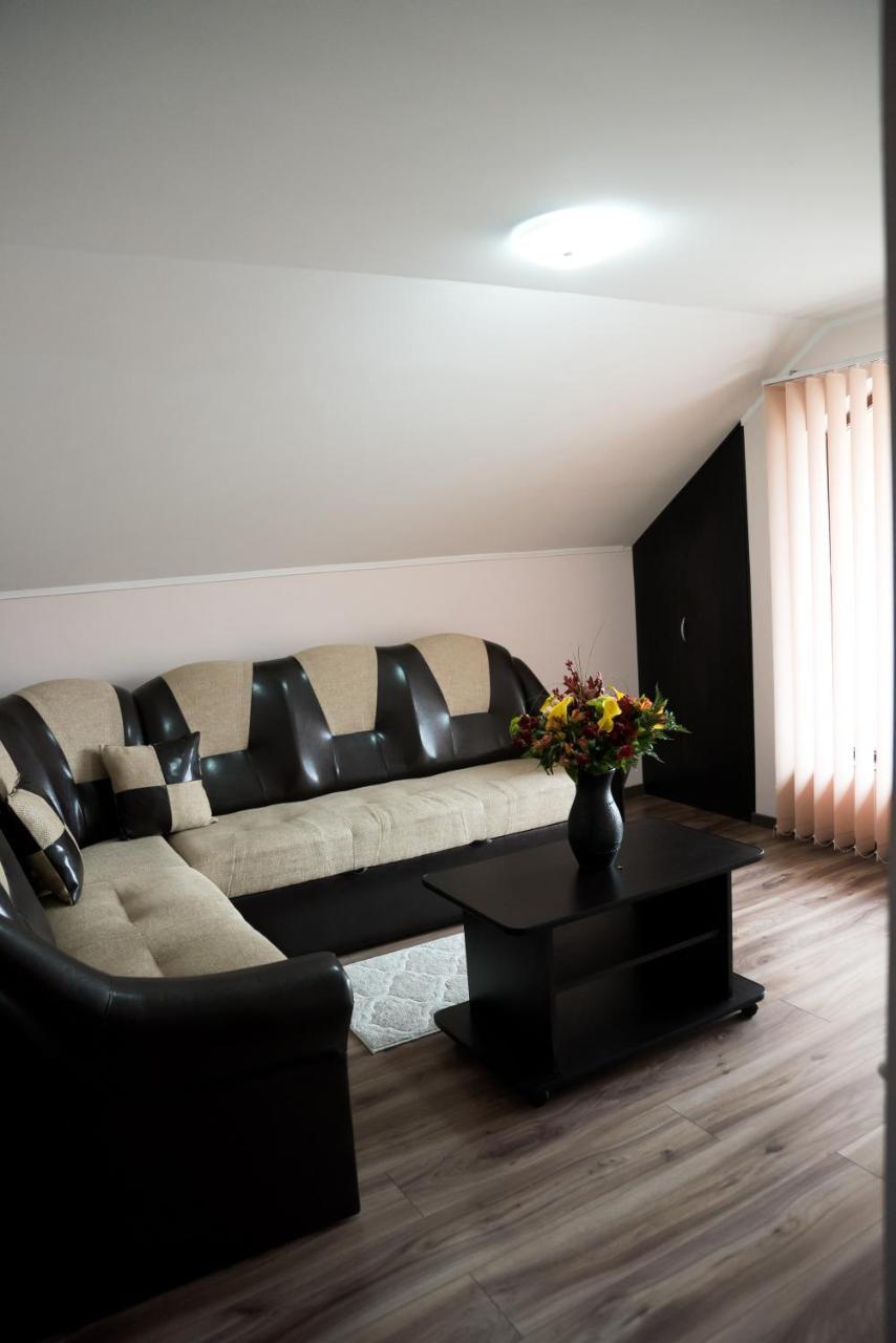 Step Inn Alba Iulia Exterior foto